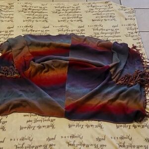 OSO casual shawl medium